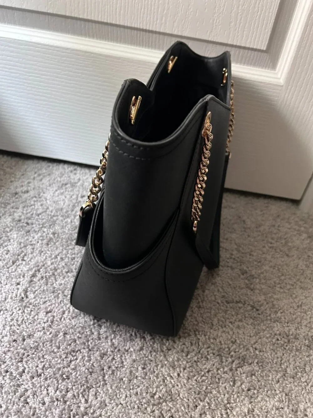 Michael Kors Jet Set Large Saffiano Leather Black Shoulder Bag